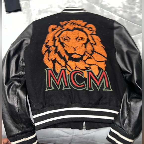 MCM jacket , great condition - Picture 3 of 9